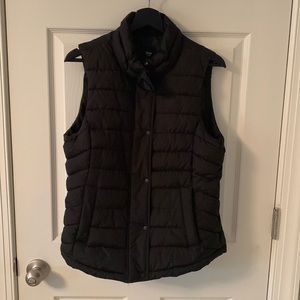 Woman’s Gap Puffer Vest.